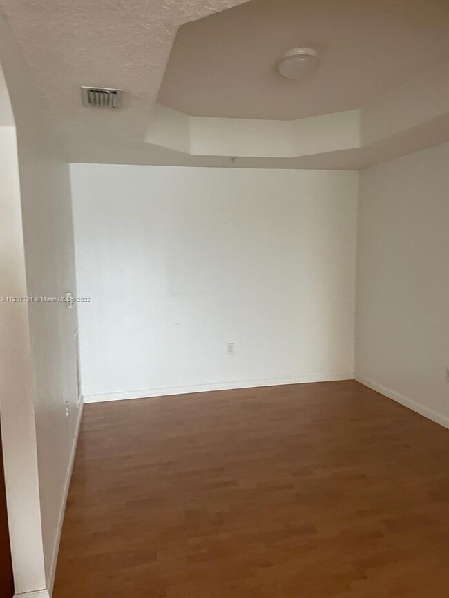 Building Photo - 6360 NW 114th Ave