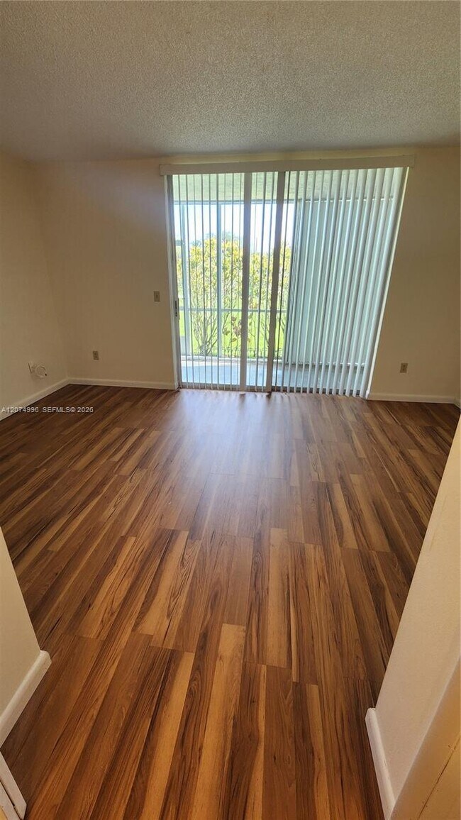 Building Photo - 6550 Royal Palm Blvd