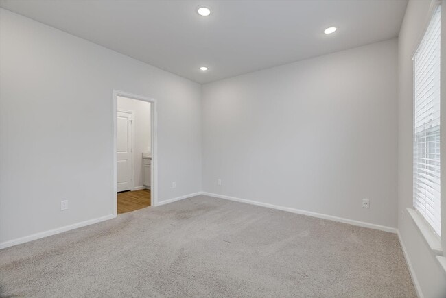 Building Photo - 16517 Opportunity Wy