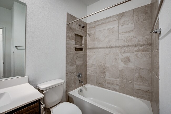 Building Photo - 1225 Antelope Passing Dr