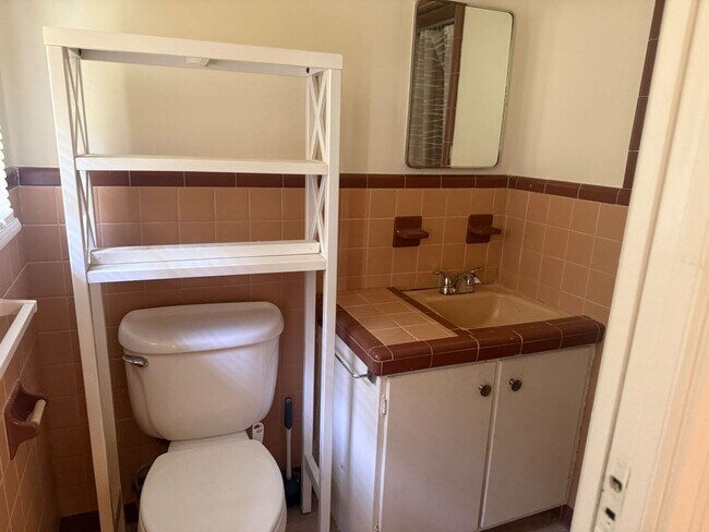 Building Photo - ComingSoon! 3 bedroom 2 bathroom home located in Stanley!