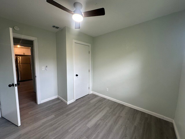 Building Photo - Beautifully Renovated 4 Bedroom Home With Modern Finishes