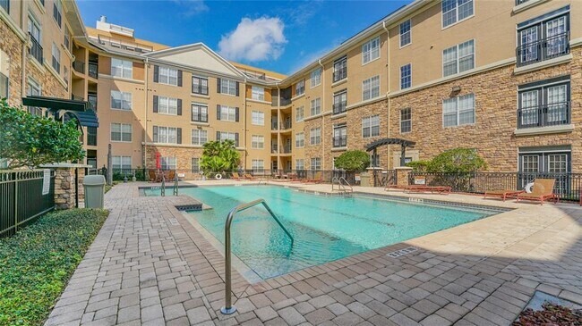 Building Photo - 4221 W Spruce St