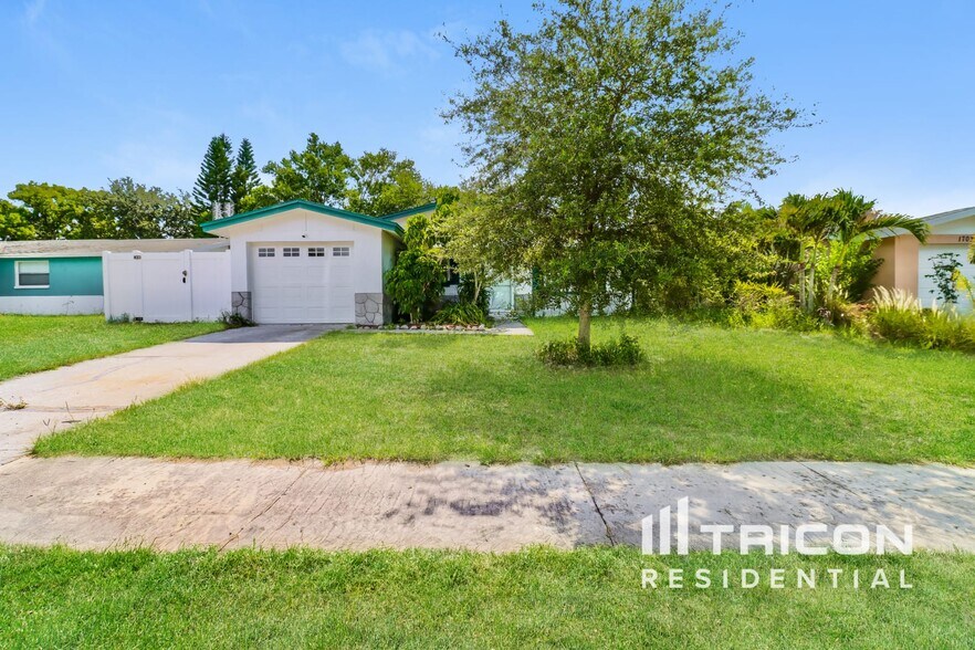 Primary Photo - 1619 Stone Creek Dr