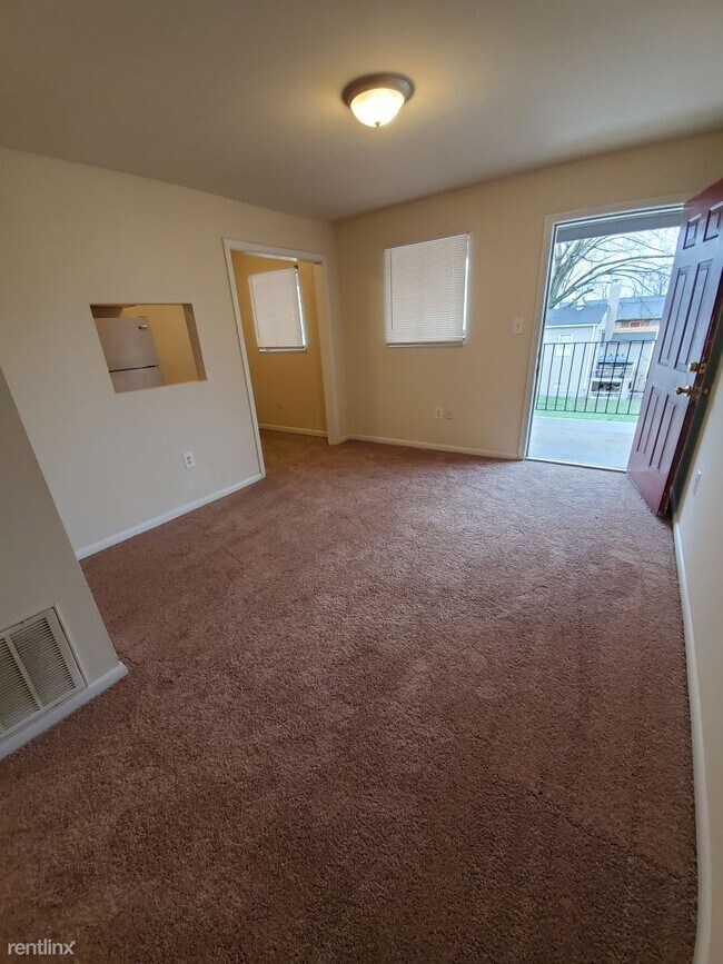 Building Photo - 2 br, 1 bath  - 1822 Williamsburg Rd