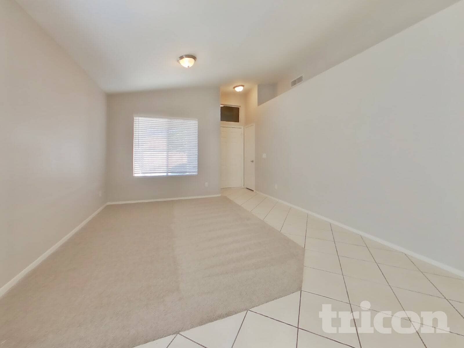 Building Photo - 2031 S Alicia