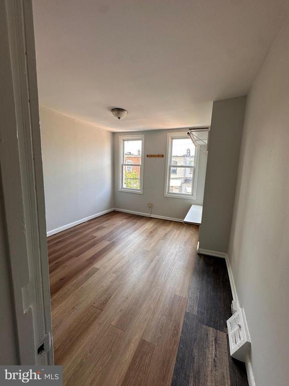 Building Photo - 2940 E Fayette St