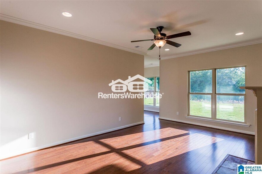 Building Photo - 5881 Cheshire Cove Trail