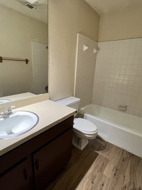 Building Photo - 2 Bedroom 2 Bath Duplex for Lease in Benbrook! $350 OFF 1st Month Rent with 18 Month Lease!