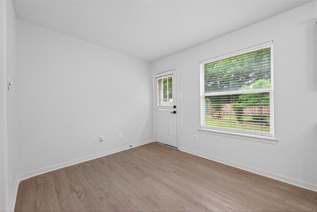 Building Photo - 16348 Ryan Guinn Way