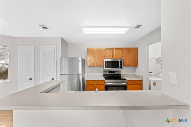 Building Photo - 867 Sagewood Trail