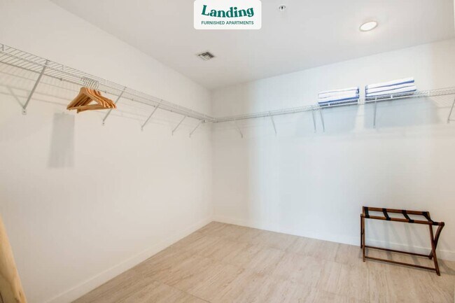 Building Photo - 3900 Biscayne Blvd