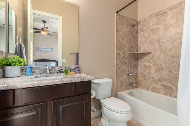 Building Photo - 3132 E Athena Ct