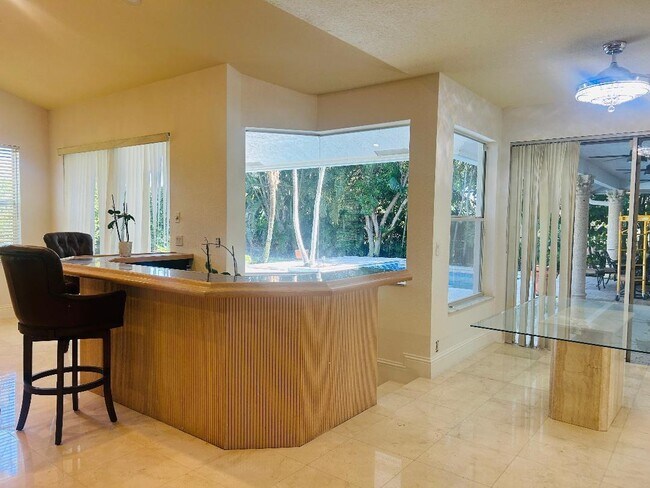 Building Photo - 3271 Harrington Dr