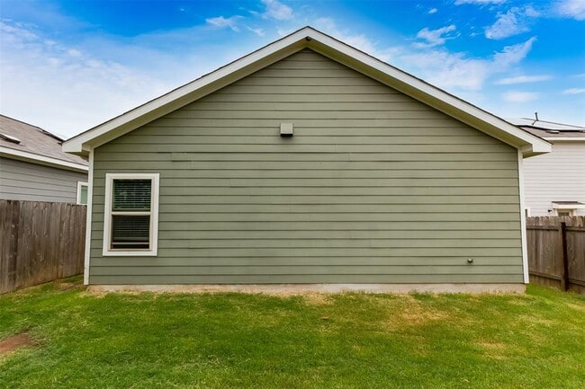 Building Photo - 7209 Spirit Hill Rd