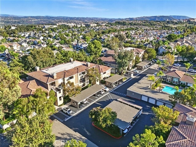 Building Photo - 22681 Oak Grove