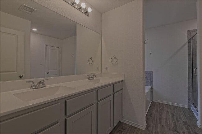 Building Photo - 108 Pumpkin Dr