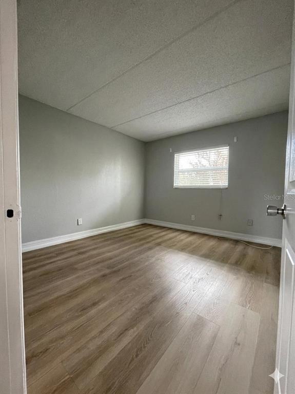 Building Photo - 2835 Somerset Park Dr