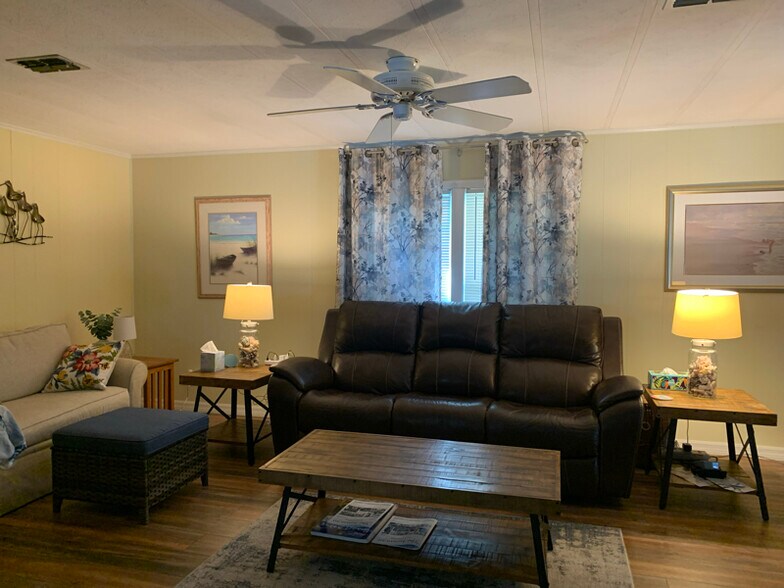 Building Photo - 9 Jaruco Ct