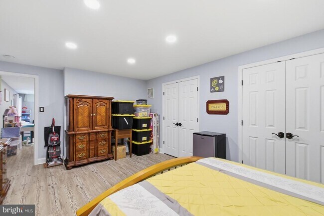 Building Photo - 14997 Grassy Knoll Ct