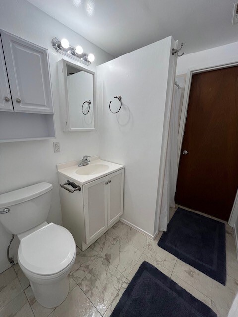 bathroom 2 - 9220 11th Ave SW