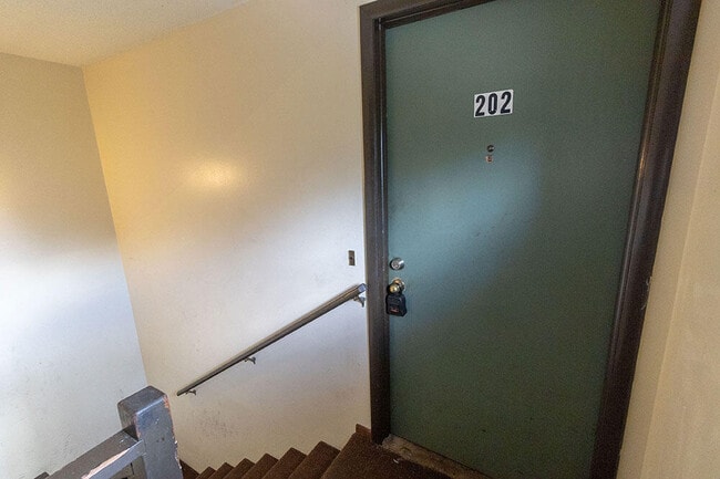 Building Photo - 2931 Northland Dr