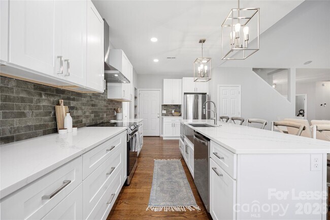 Building Photo - 150 State Park Rd