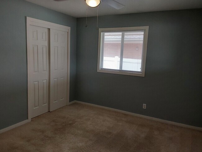 Building Photo - 2201 12th St