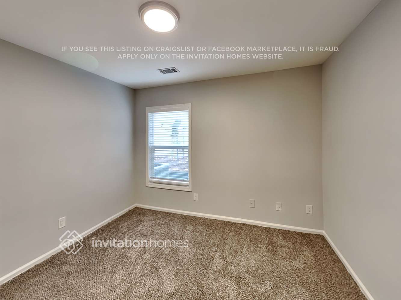 Building Photo - 2373 Walnut Tree Ln