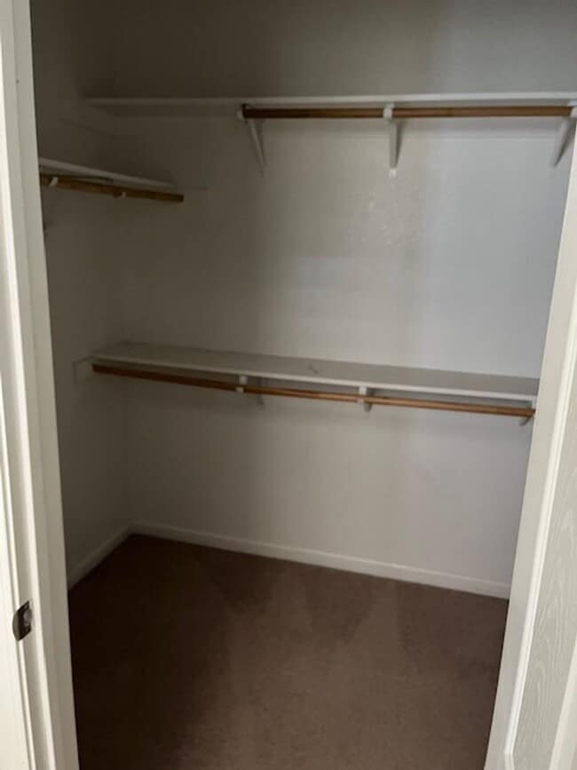 Building Photo - Desirable 3 bedroom 2 bath Home in Roseville