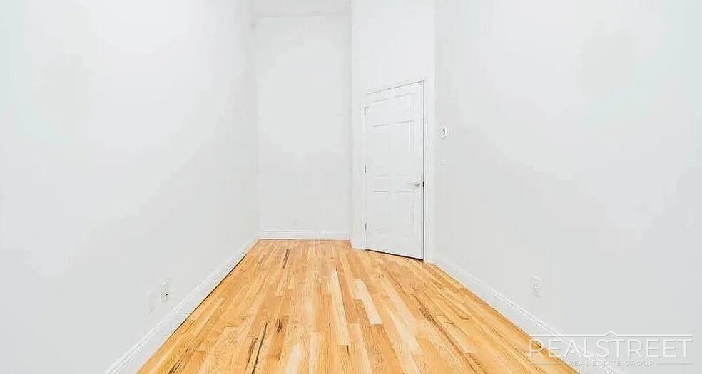 Building Photo - Wyckoff Avenue