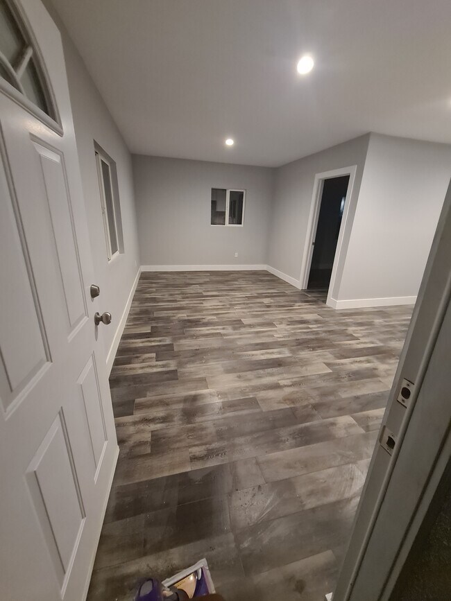 Building Photo - 13108 Mercer St