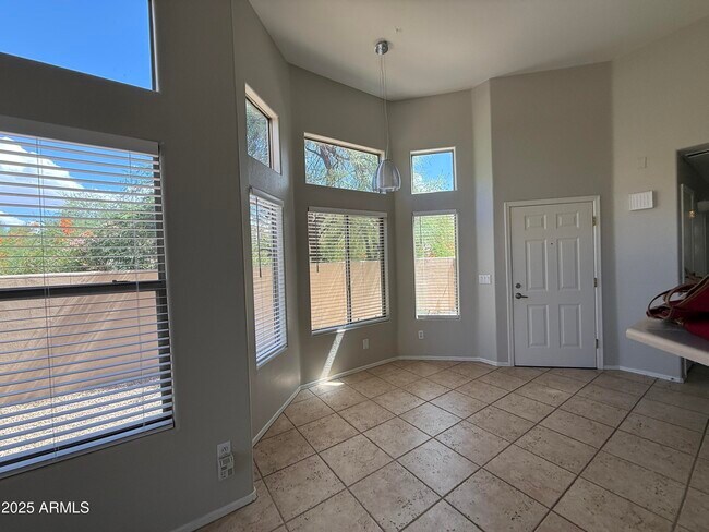 Building Photo - 9065 E Gary Rd