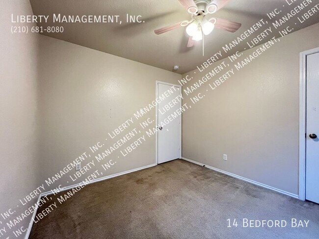 Building Photo - 4 bedroom with a Study