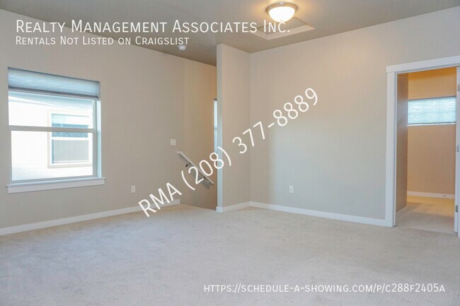 Building Photo - 5074 N Cortona Way