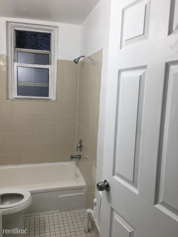 Building Photo - 141 Park Ave