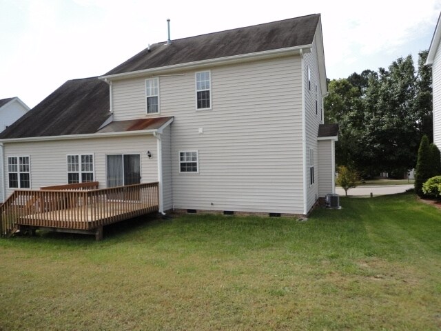 Building Photo - 5805 Brookshadow Dr