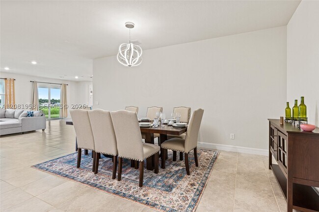 Building Photo - 10407 SW Captiva Dr