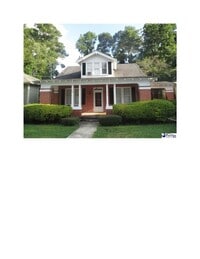 Building Photo - 622 W King Ave