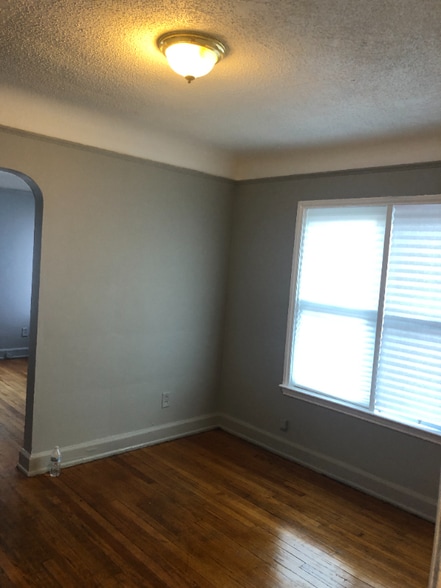 Building Photo - 11415 Littlefield St