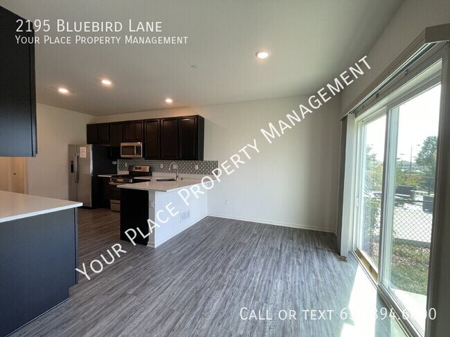 Building Photo - 2195 Bluebird Ln