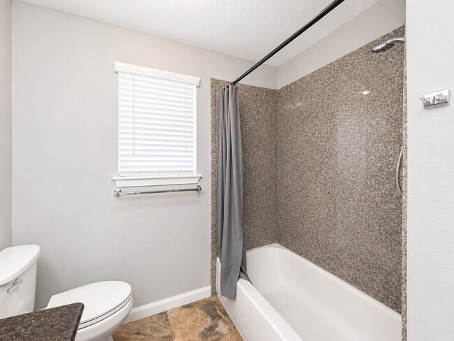 Building Photo - 12027 Silver Island Cir