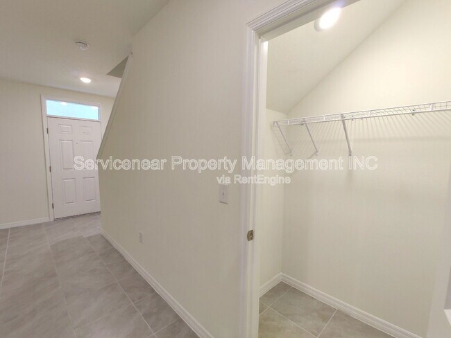 Building Photo - 32614 Canyonlands Dr