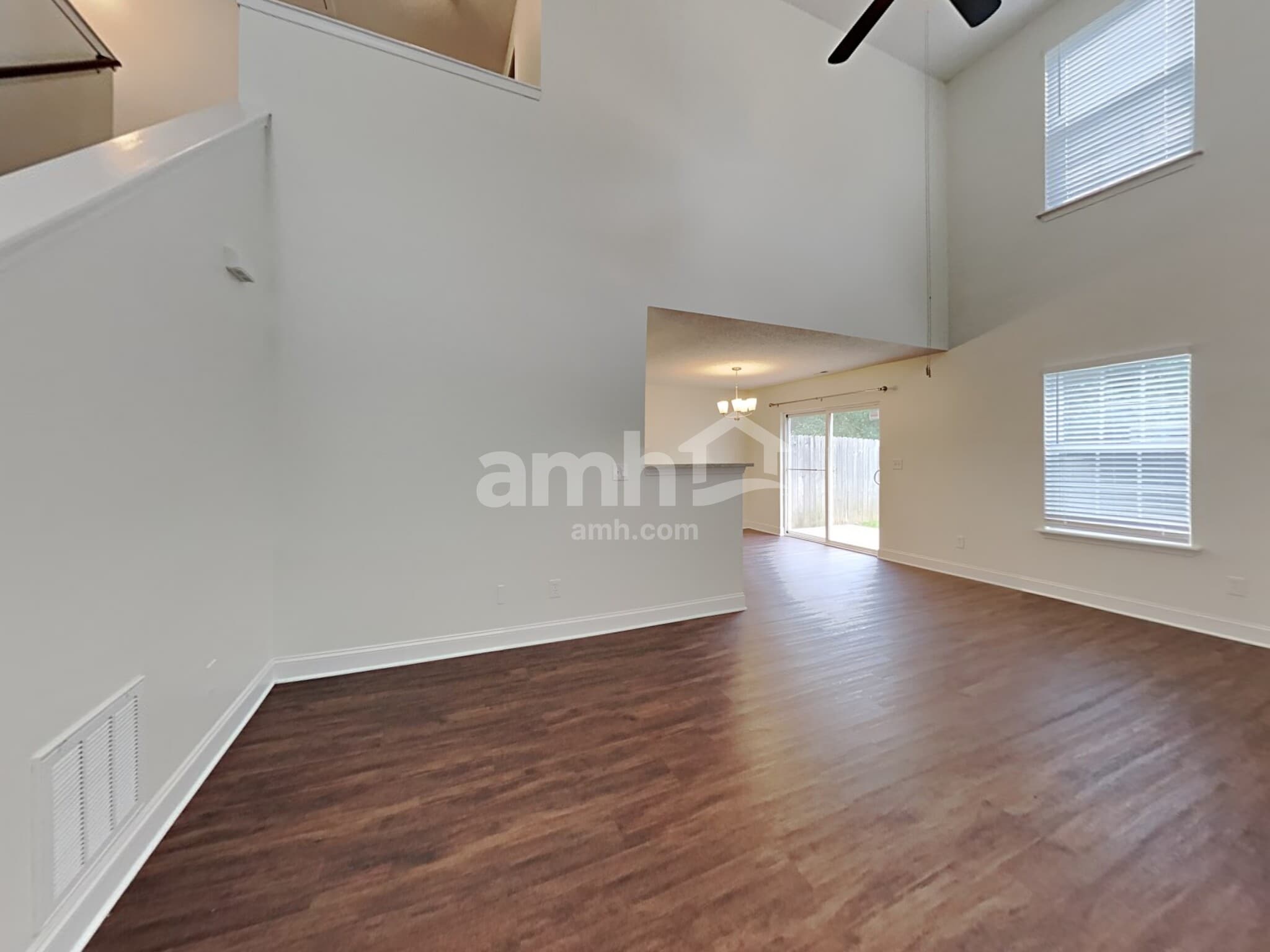 Building Photo - 3112 Teton Dr