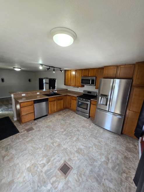 Building Photo - 315 E Griffin Dr