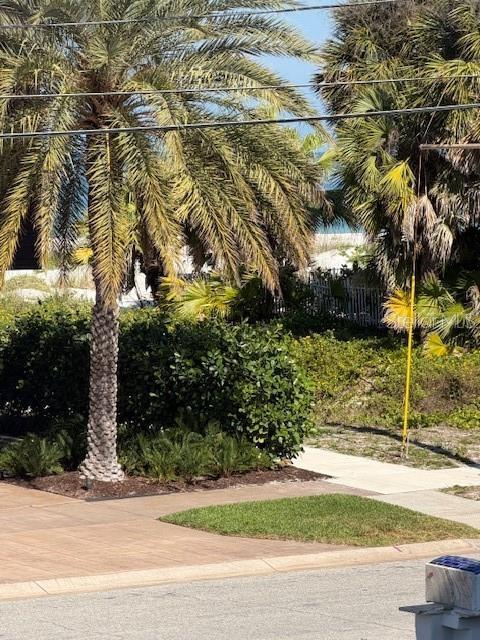 Building Photo - 745 Eldorado Ave