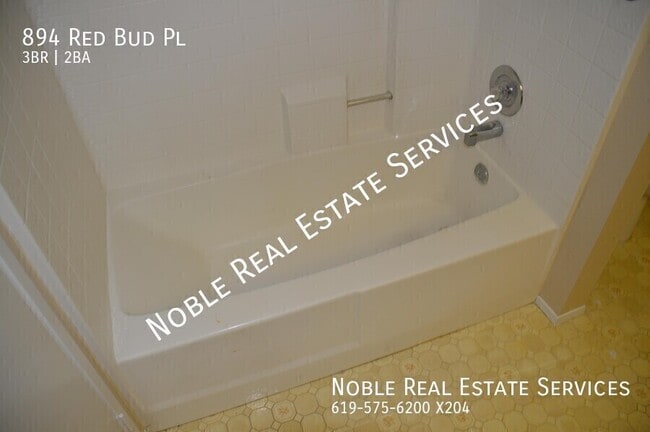 Building Photo - 894 Red Bud Pl-