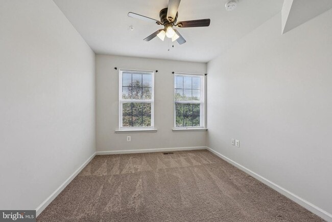 Building Photo - 1613 Wesbourne Dr