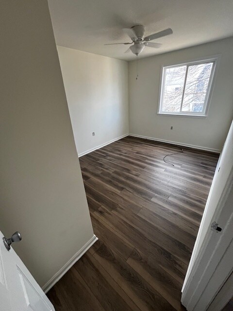 Building Photo - 8004 Community Dr
