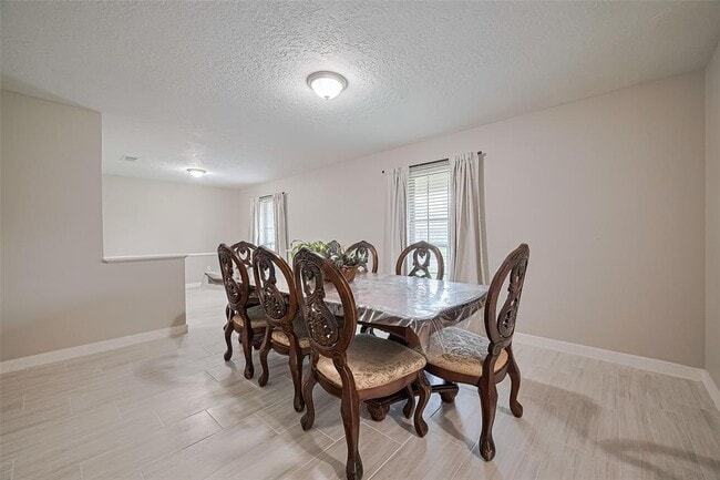 Building Photo - 1708 Ruella Ln